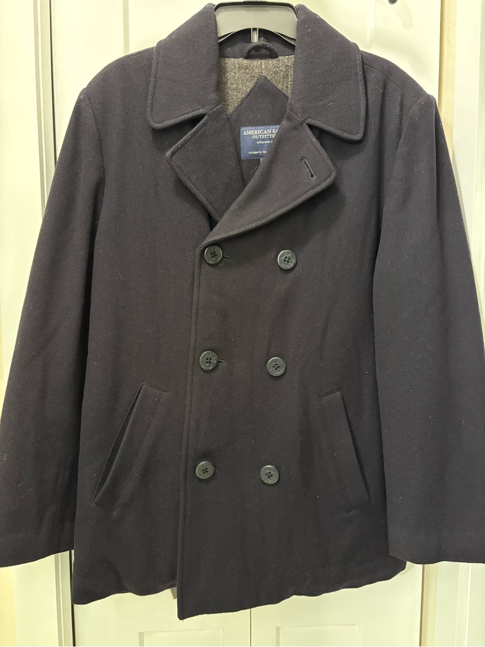 American Eagle Outfitters Men’s Double Breasted Dark Navy Peacoat size Small
